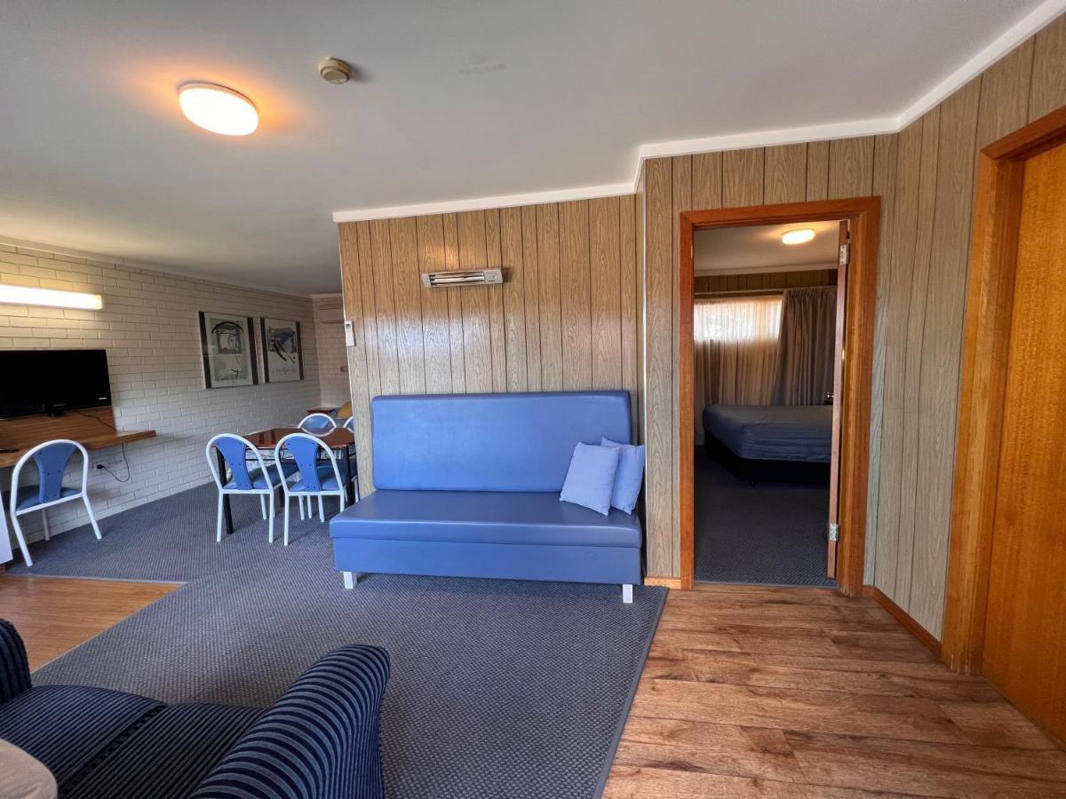 Sturt Motel Balranald Exteriér fotografie